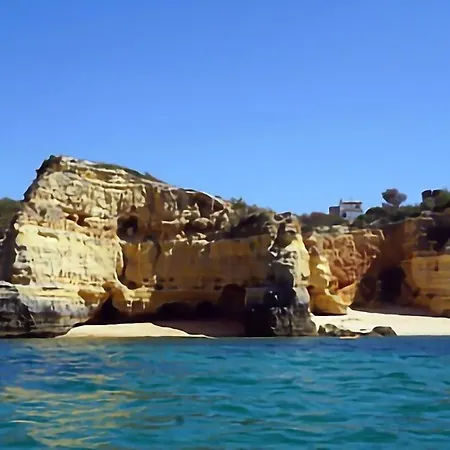 Senhora Da Rocha *